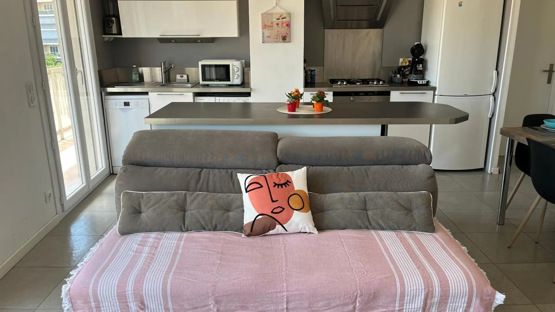 Apartament Tres Beau 3 Pieces Spacieux Lumineux Et Climatise Nicea
